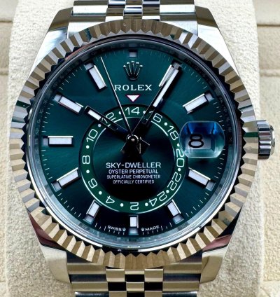 Rolex Sky-dweller 336934 Green Dial Jubilee Bracelet Unworn 2025