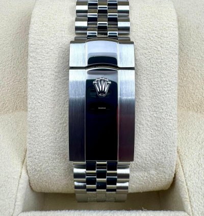 Rolex Sky-dweller 336934 Green Dial Jubilee Bracelet Unworn 2025