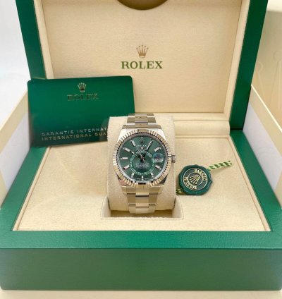 Rolex Sky-dweller 336934 Green Dial Oyster Bracelet Unworn 2025