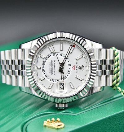 Rolex Sky-dweller 336934 White Dial Jubilee New Fullset 10-2023 Unworn