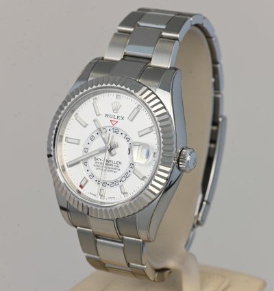 Rolex Sky-dweller 42 Wei Oyster 326934 05 2022 Full Set