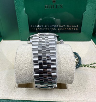 Rolex Sky-dweller 42mm Blue Dial Jubilee Bracelet 336934 New Unworn 2025