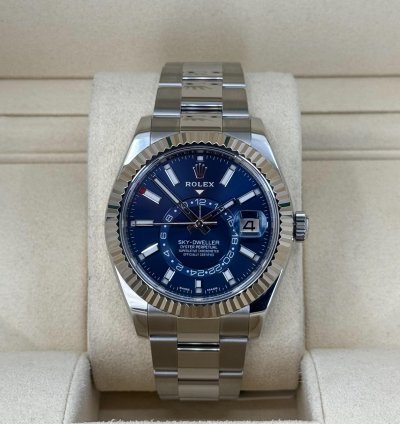 Rolex Sky-dweller 42mm Fluted Bezel Stainless Steel Blue Index Dial Oyster Bracelet 326934
