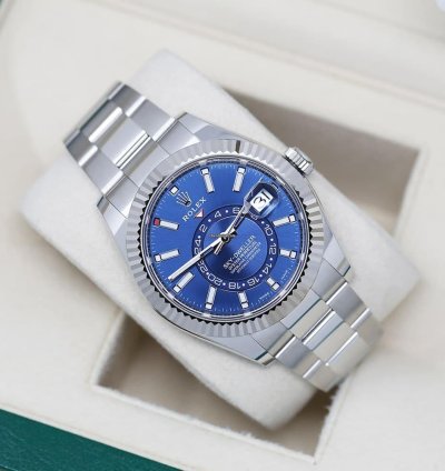 Rolex Sky-dweller 42mm Oyster 326934 Stainless Steel White Gold Watch Blue Dial Never Worn