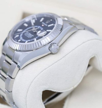 Rolex Sky-dweller 42mm Oyster 326934 Stainless Steel White Gold Watch Blue Dial Never Worn