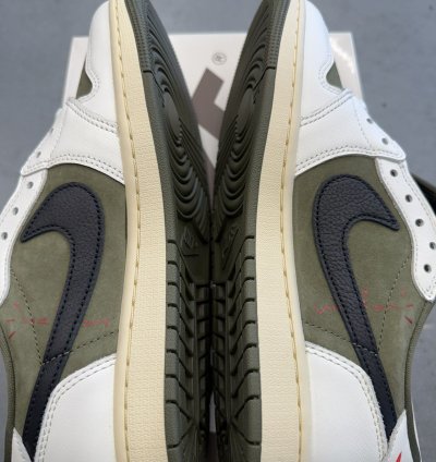 2024 Jordan 1 Retro Low Og Sp Travis Scott Medium Olive