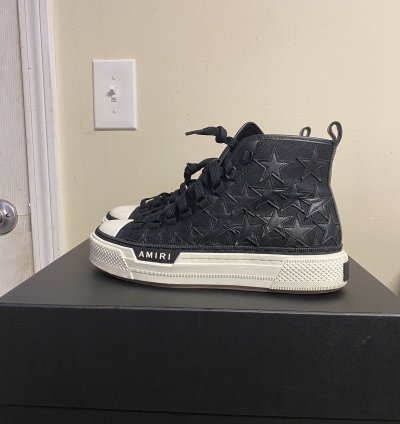 Amiri Stars Court High