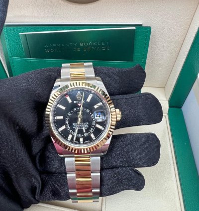 Rolex Sky-dweller 42mm Yellow Gold And Steel Two Tone Black Index Dial 326933