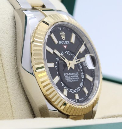 Rolex Sky-dweller Automatic Steel 18k Gold Black Dial Ref 336933