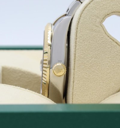 Rolex Sky-dweller Automatic Steel 18k Gold Black Dial Ref 336933