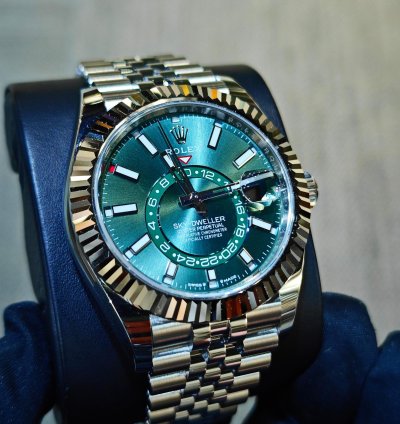 Rolex Sky-dweller Basel One 336934 Green Sky-dweller Jubilee Steel 42mm