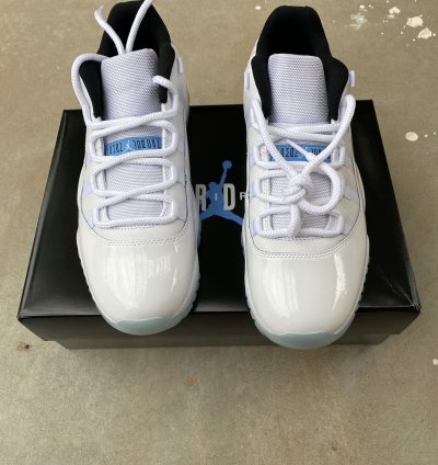 Air Jordan 11 Retro Low Legend Blue