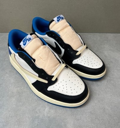 Air Jordan 1 Low Travis Scott X Fragment