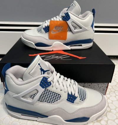 Air Jordan 4 Retro Military Blue Size 10 5