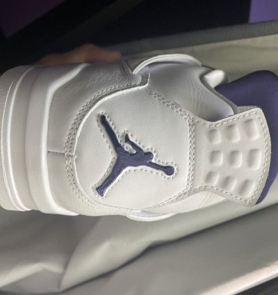 Air Jordan 4 Retro Purple Metallic Size 9 5