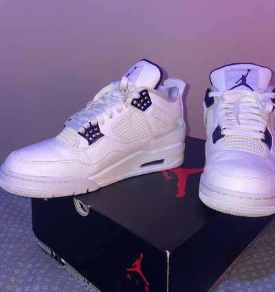 Air Jordan 4 Retro Purple Metallic Size 9 5