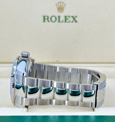 Rolex Sky-dweller Black Oyster 336934-0007 Unworn 2024