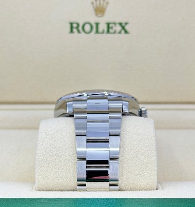 Rolex Sky-dweller Black Oyster 336934-0007 Unworn 2024