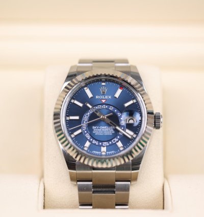 Rolex Sky-dweller Blau Oyster - Lc100 - 03 2025 - Neu Ungetragen - Fullset