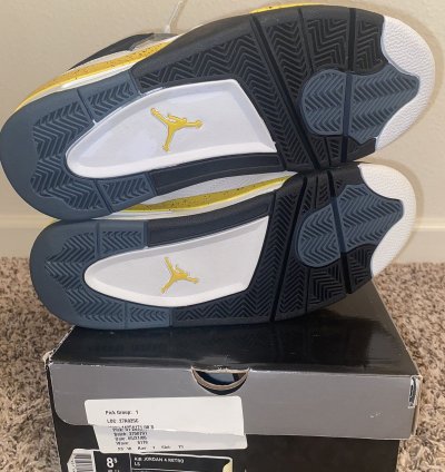 Air Jordan 4 Retro Tour Yellow