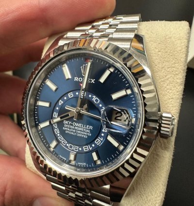 Rolex Sky-dweller Blue Blu Dial Jubilee Full Set Italia Italy