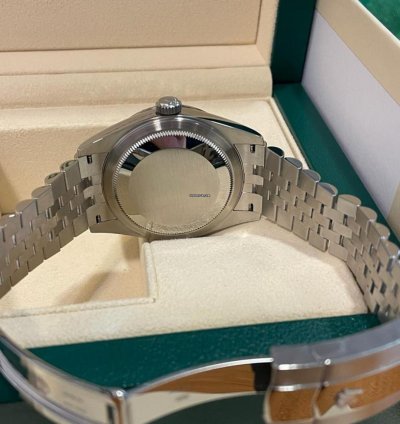 Rolex Sky-dweller Blue Dial - 326934 - Jubilee