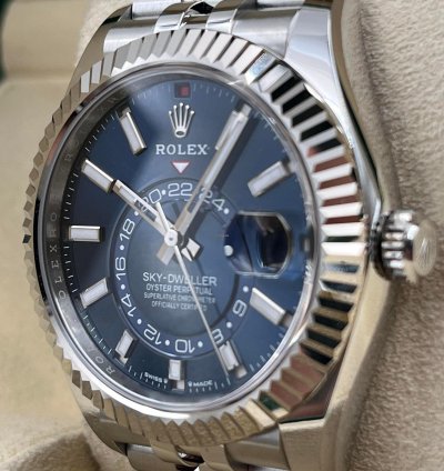 Rolex Sky-dweller Blue Dial Jubilee Bracelet 336934 Unworn 2024