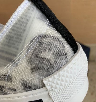 B23 Lt Daniel Arsham Sneakers In White Black