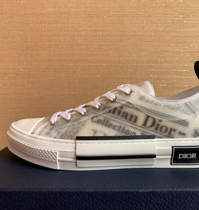 B23 Lt Daniel Arsham Sneakers In White Black