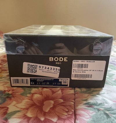 Bode Nike Astrograbber