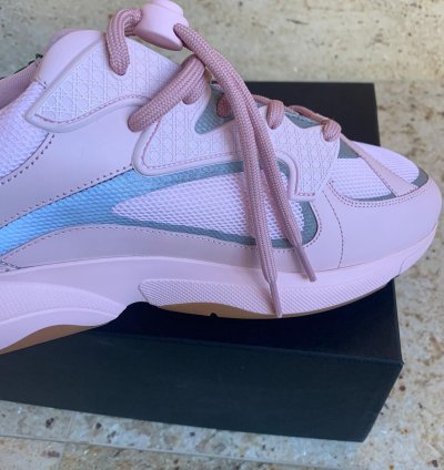B24 Low Top Sneakers In Pink