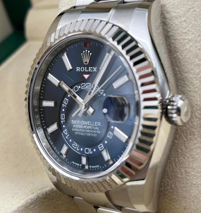 Rolex Sky-dweller Blue Dial Stainless Steel Oyster Bracelet 336934 Unworn 2024