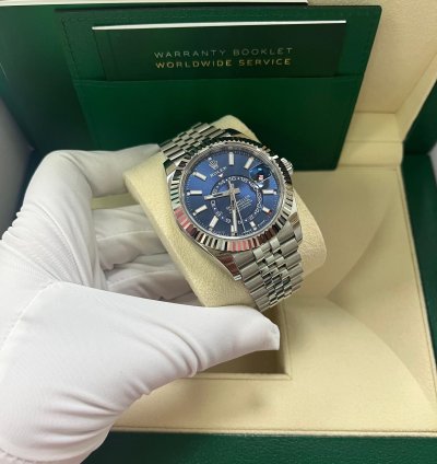 Rolex Sky-dweller Blue Index Dial Jubilee Bracelet 336934