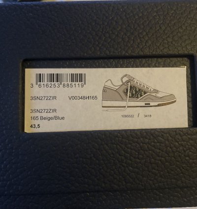 B27 Low Top Sneaker brand New