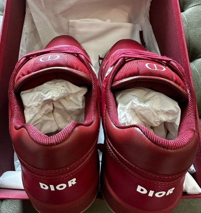 B27 World Tour Red