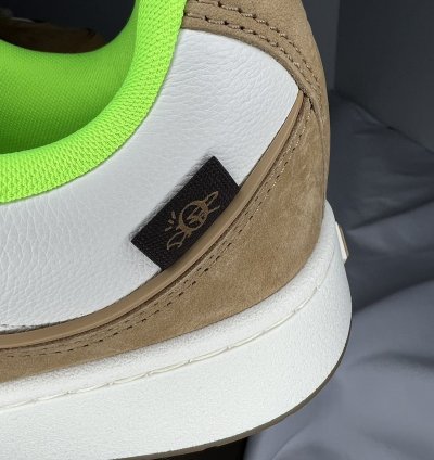 B713 Cactus Jack Dior Sneaker