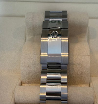Rolex Sky-dweller Blue New Unworn Year 2021 Full Set With Original Receipt