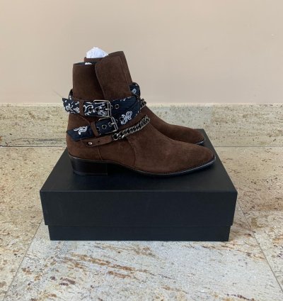 Bandana Chain Boots In Chocolate