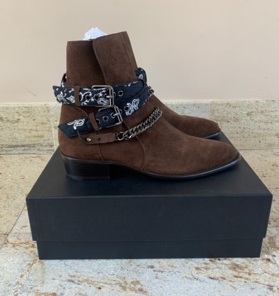 Bandana Chain Boots In Chocolate
