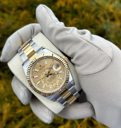 Rolex Sky-dweller Champagne Dial