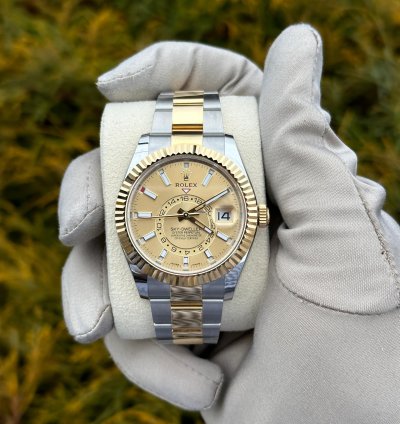 Rolex Sky-dweller Champagne Dial
