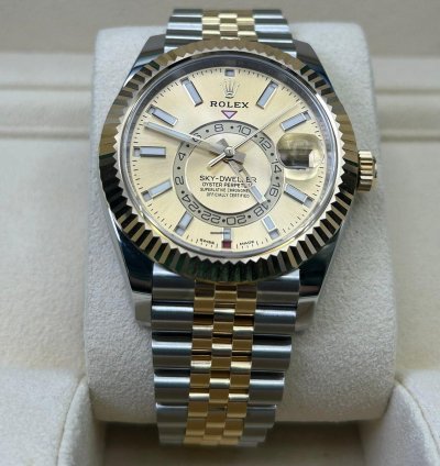 Rolex Sky-dweller Champagne Dial 326933 Jubilee Bracelet New