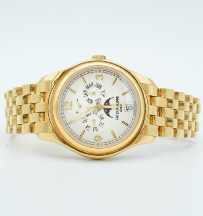 Patek Philippe Annual Calendar 5146 1j-001