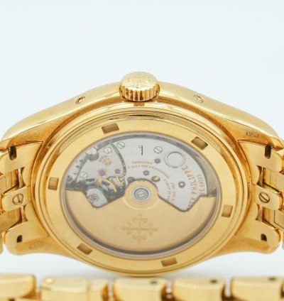 Patek Philippe Annual Calendar 5146 1j-001