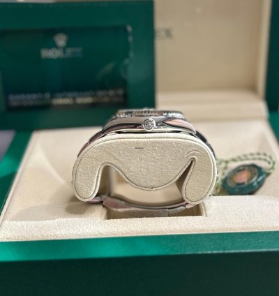 Rolex Sky-dweller Complete Mint Green Sky-dweller 42 Mm On Oyster Ref 336934