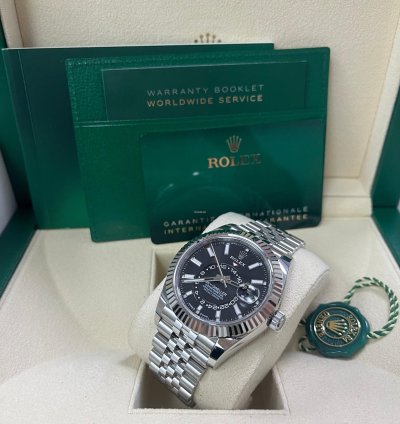 Rolex Sky-dweller Fluted Bezel Black Index Dial Jubilee Bracelet 336934