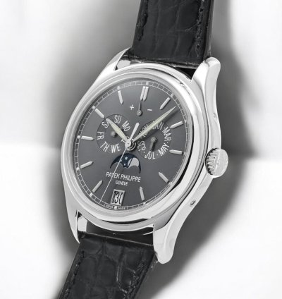 Patek Philippe Annual Calendar 5146p Grey Dial Platinum Discontinued