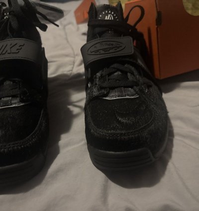 Corteiz Nike Air Huarache onyx