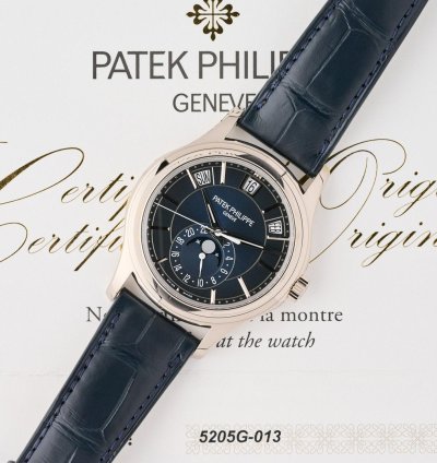 Patek Philippe Annual Calendar 5205g - 18k White Gold - Blue Dial - Full Set - Like New