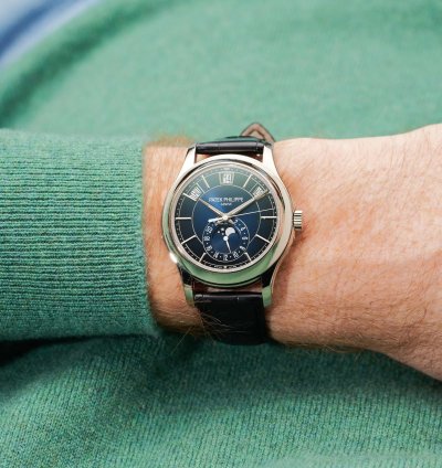 Patek Philippe Annual Calendar 5205g-013 2019 Box And Papers